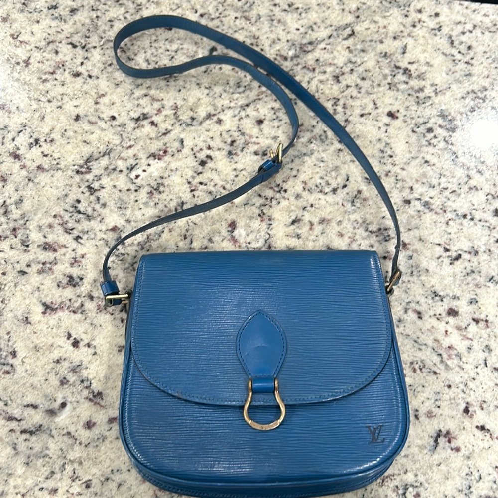 Louis Vuitton St Cloud Blue Epi Crossbody GM